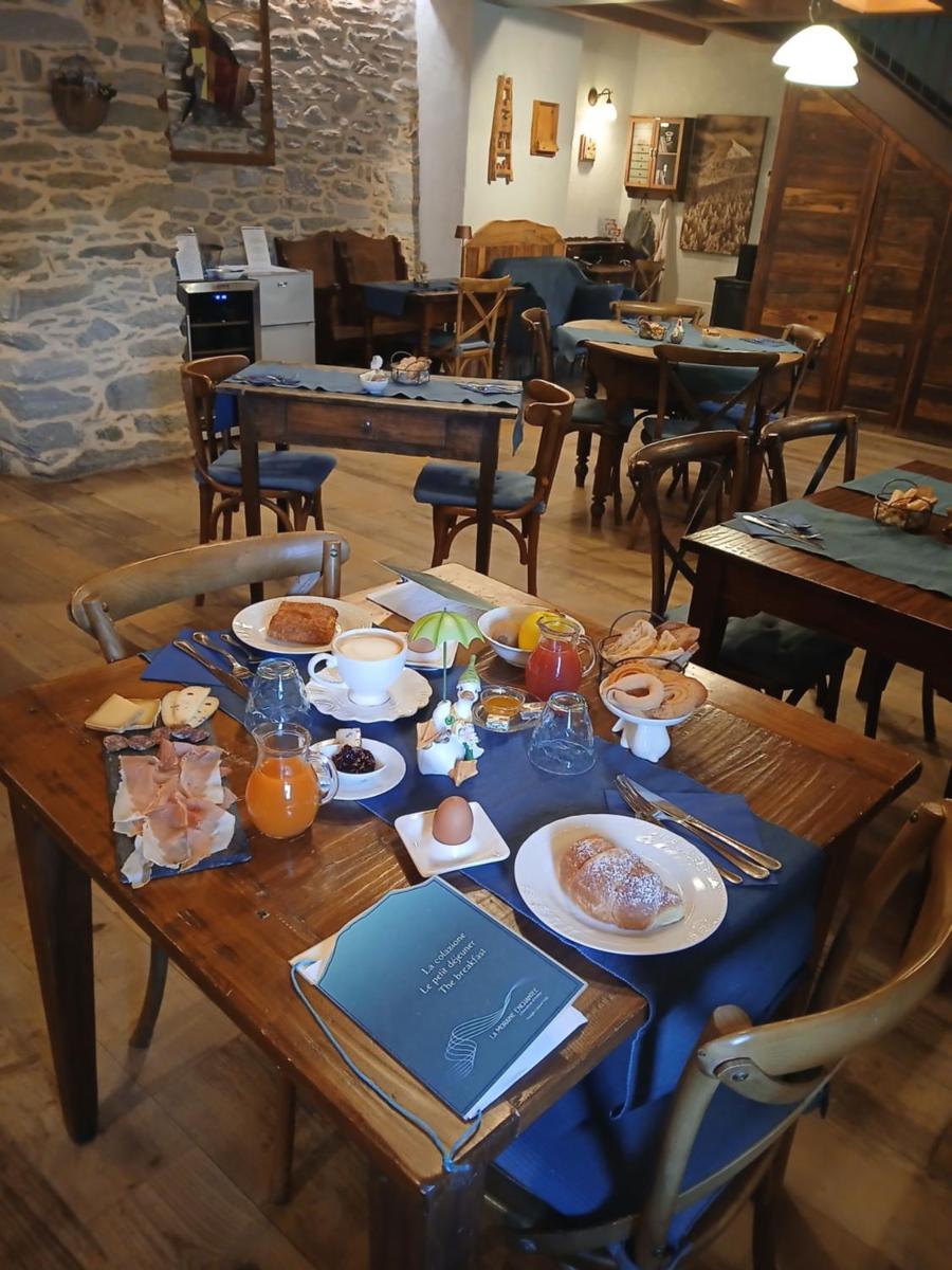Chambres d'hôtes La Moraine Enchantée - Housity