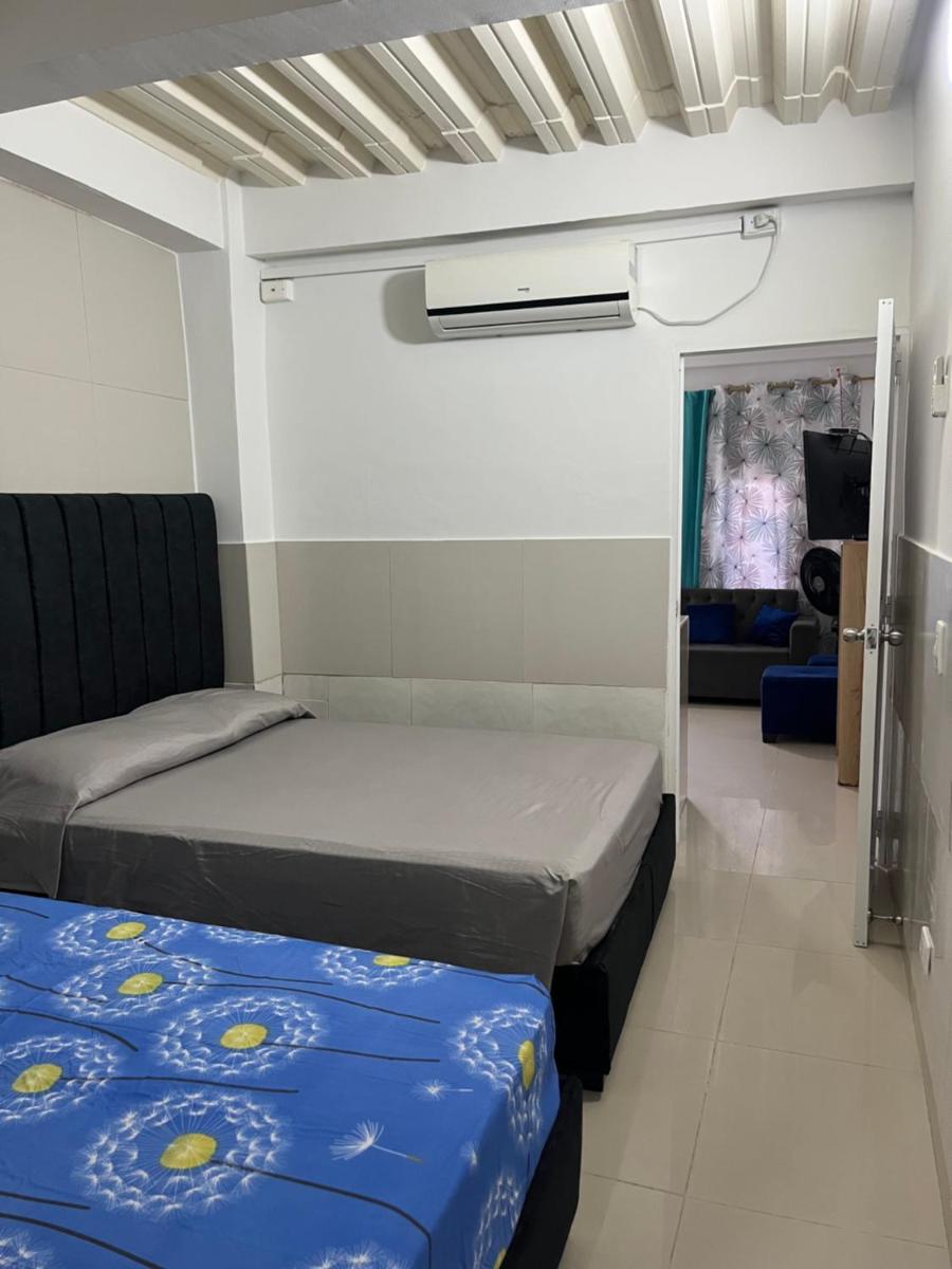 Fuentes House - Housity