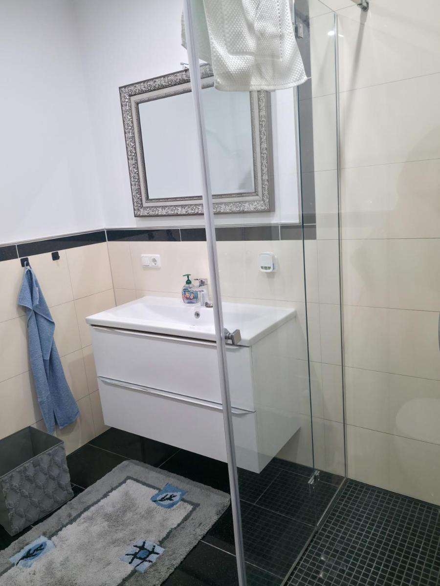 Weserblick Apartment Stolzenau 24h Selfcheckin - Housity