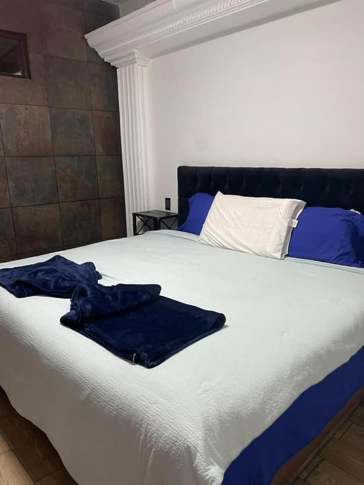 Hotel y Restaurante ALDU - Housity