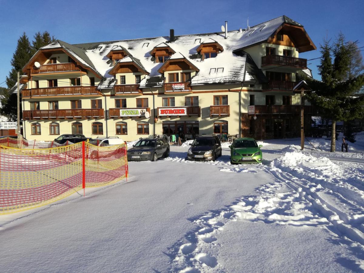 Kamzík Donovaly apartmány a štúdiá - Housity