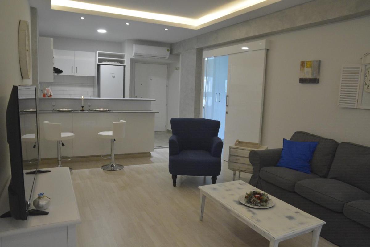 The Central Suites - Housity