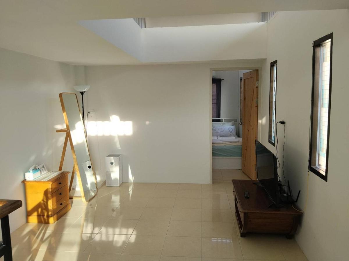 Jonah by The Sea Hideaway Cabin - Housity