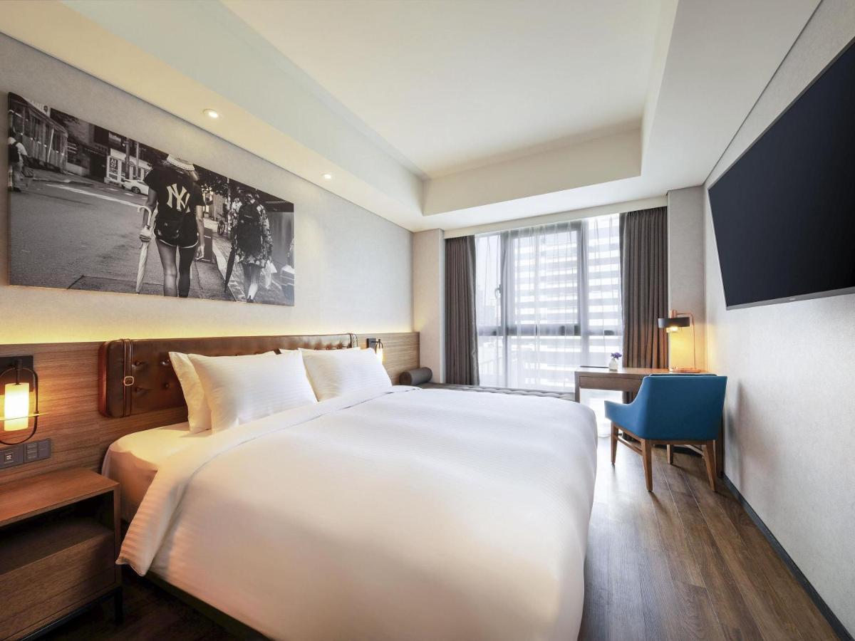 Mercure Ambassador Seoul Hongdae - Housity
