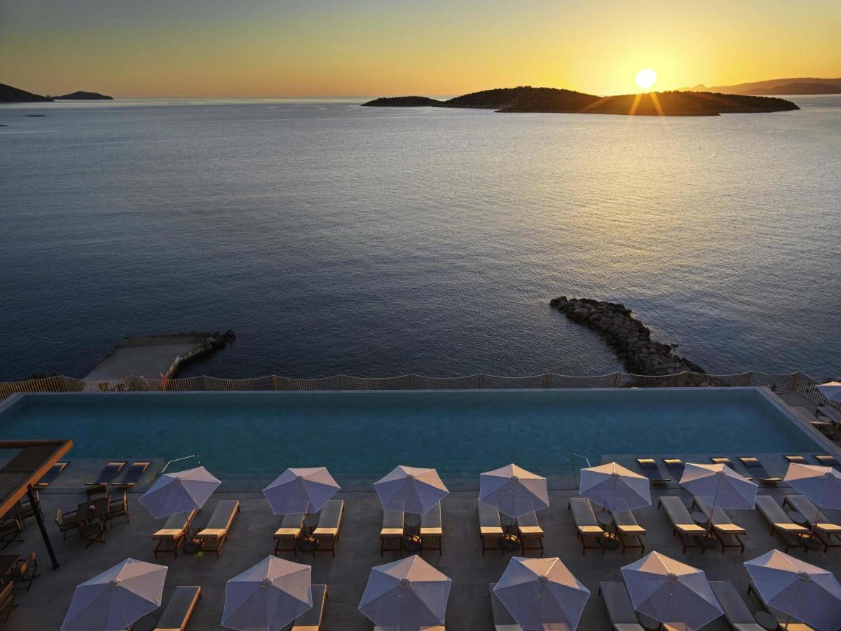 NIKO Seaside Resort MGallery - Housity