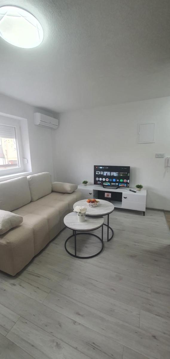 Apartman Katić 2 - Housity