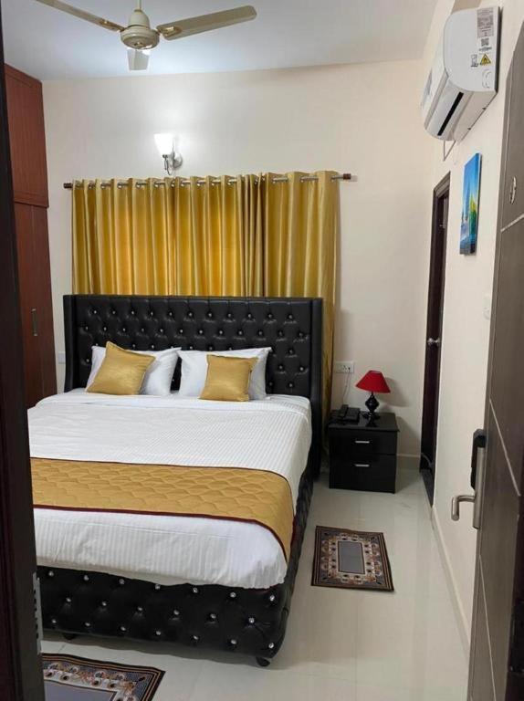 OM SRINIVASA - TRULY HOMESTAY - Housity