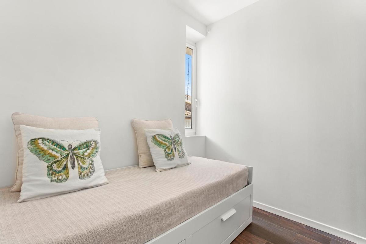 Lumineux T3 avec vue Mer dans le Centre Historique - Housity