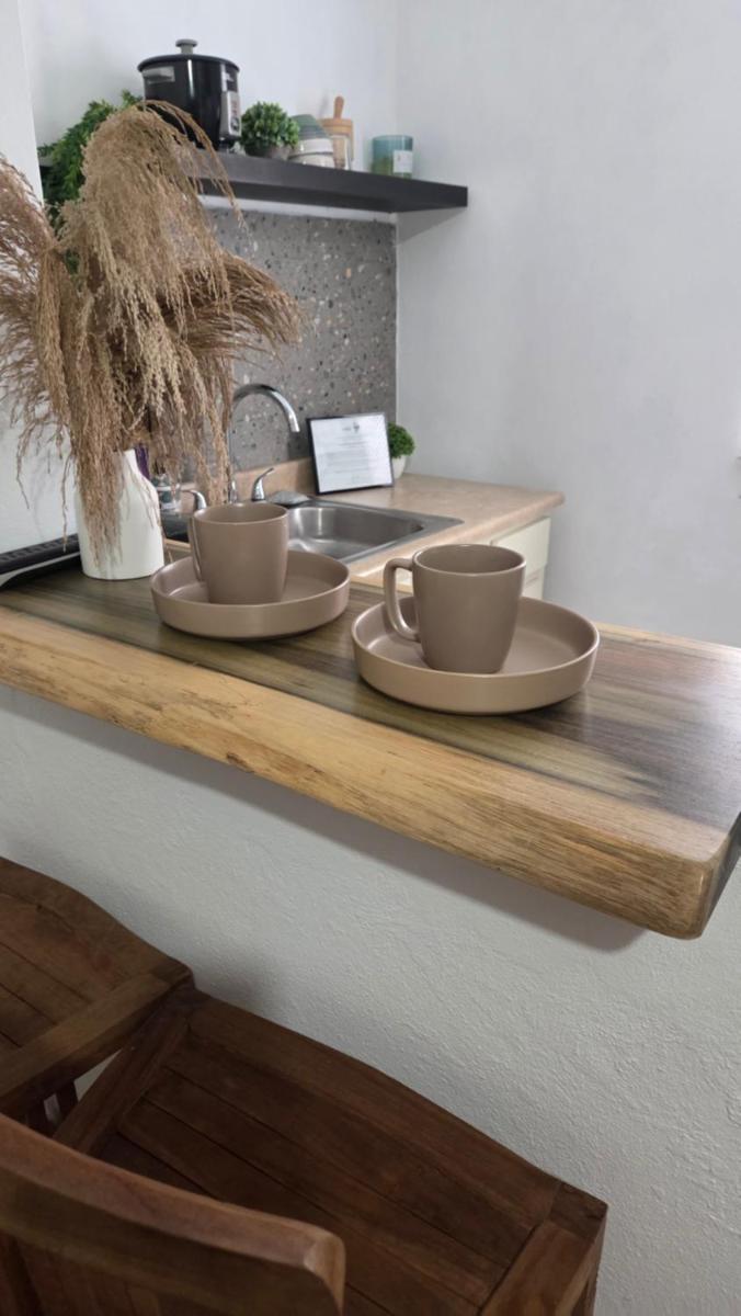 Private room with parking and bathroom - Housity