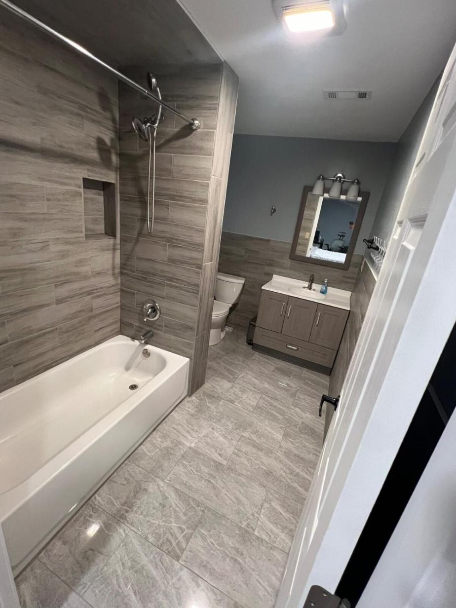 Entire Apartment in Oak Park, IL - Housity