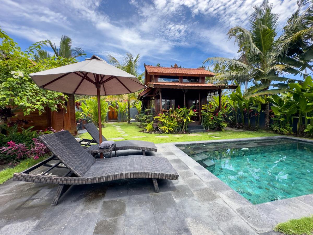 The Hidden Escapes Manggis- Stunning Hidden Gem Villa with Pool, Sauna & Ice Bath - Housity