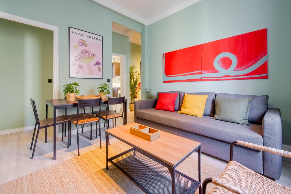 Cool Apartment para 7 en el Centro, La Latina - Housity