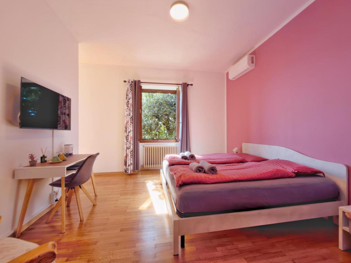 Villa Angelina - Lake View Dreams - Housity