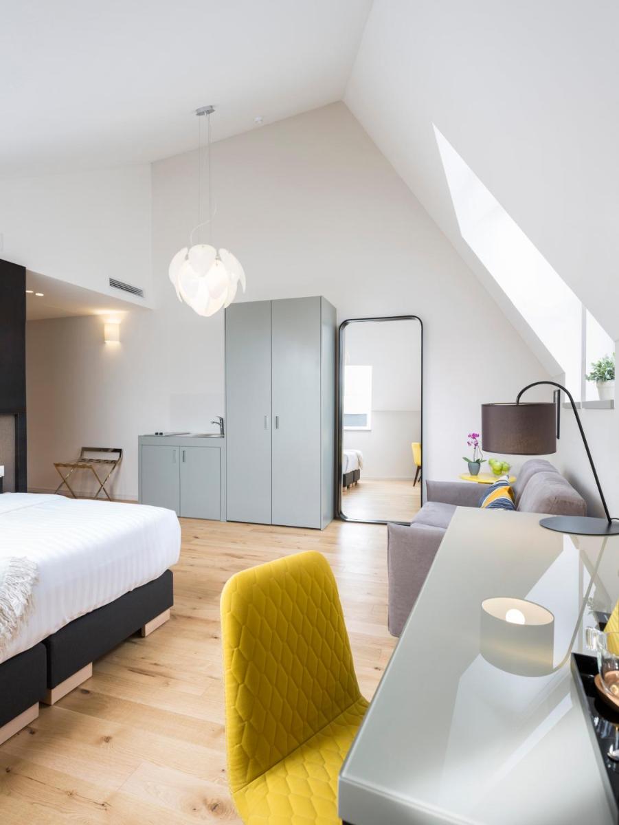 Livris Hotel - Hizvo