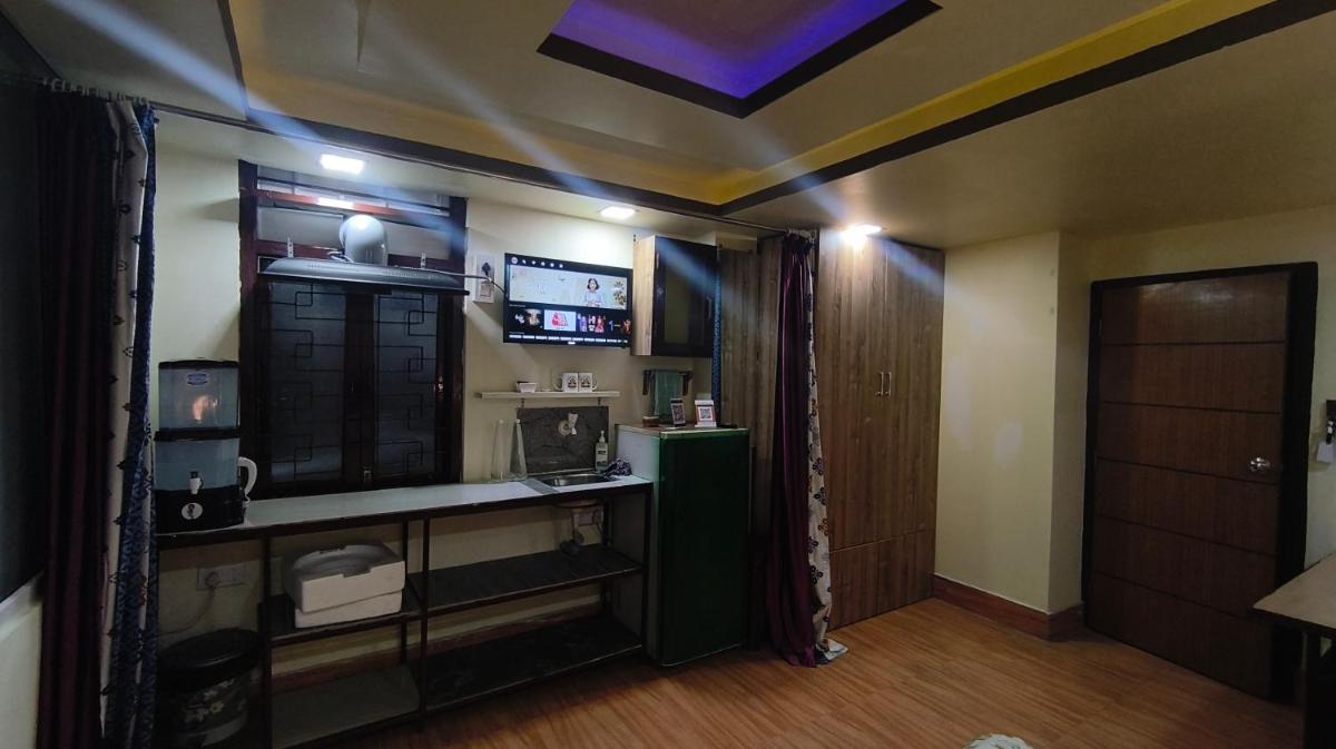 Esses House A Luxury Homestay and service apartment - Housity