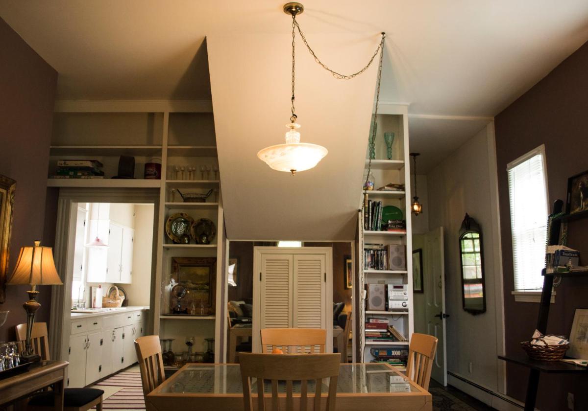 Clifford House Private Home B&B - Housity