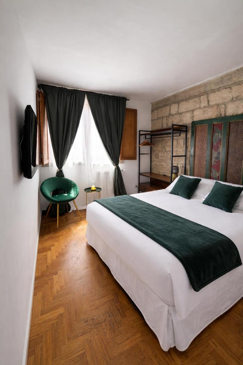 Bari LandLord 71 - Central Rooms - Housity