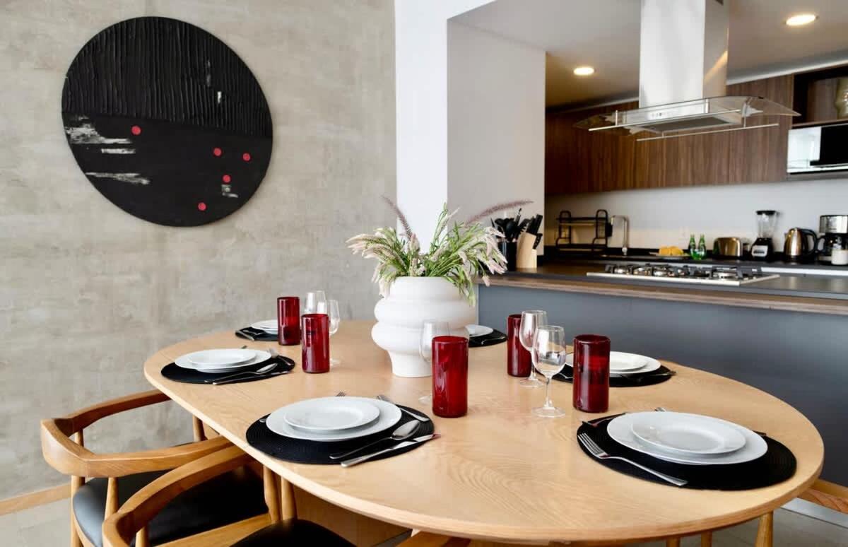 SANTA FE Red Beautiful Apartment! - Housity