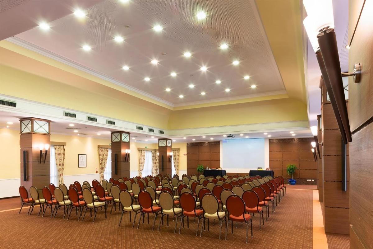 Picciolo Etna Golf Resort & Spa, Curio Collection by Hilton - Housity