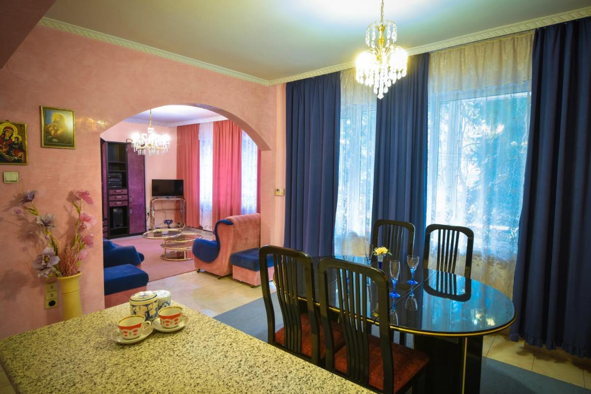Apartment Elegance - Housity