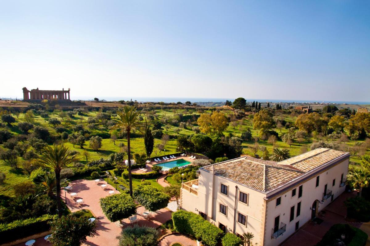 Villa Athena Resort - Housity