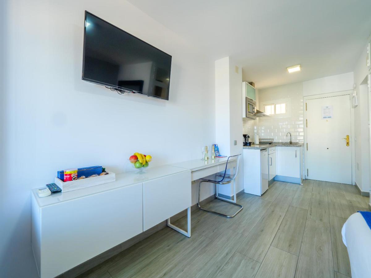 Honeymoon Apartments - Hizvo
