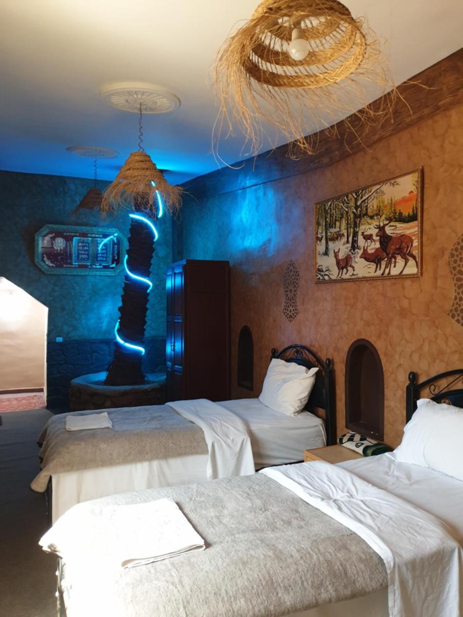Riad IZRAREN - FIGUIG - Housity