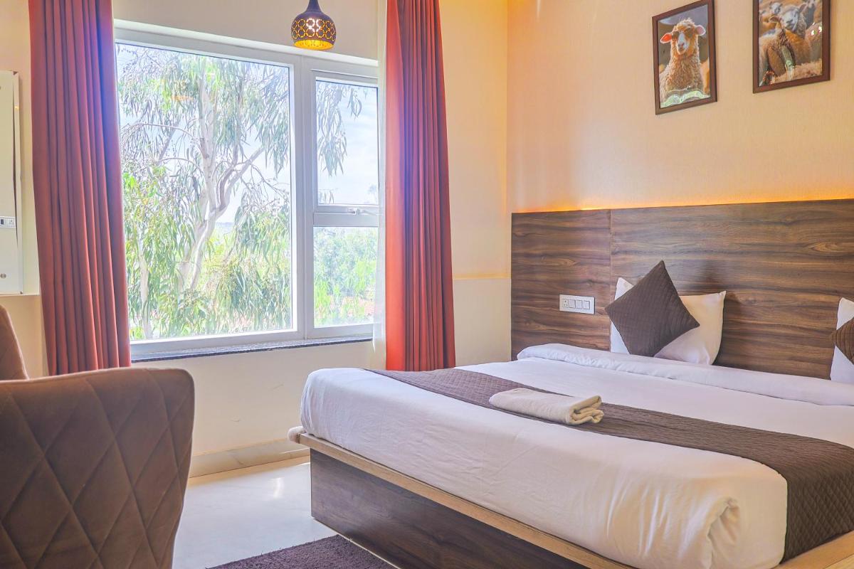 HOTEL HIVE - Housity