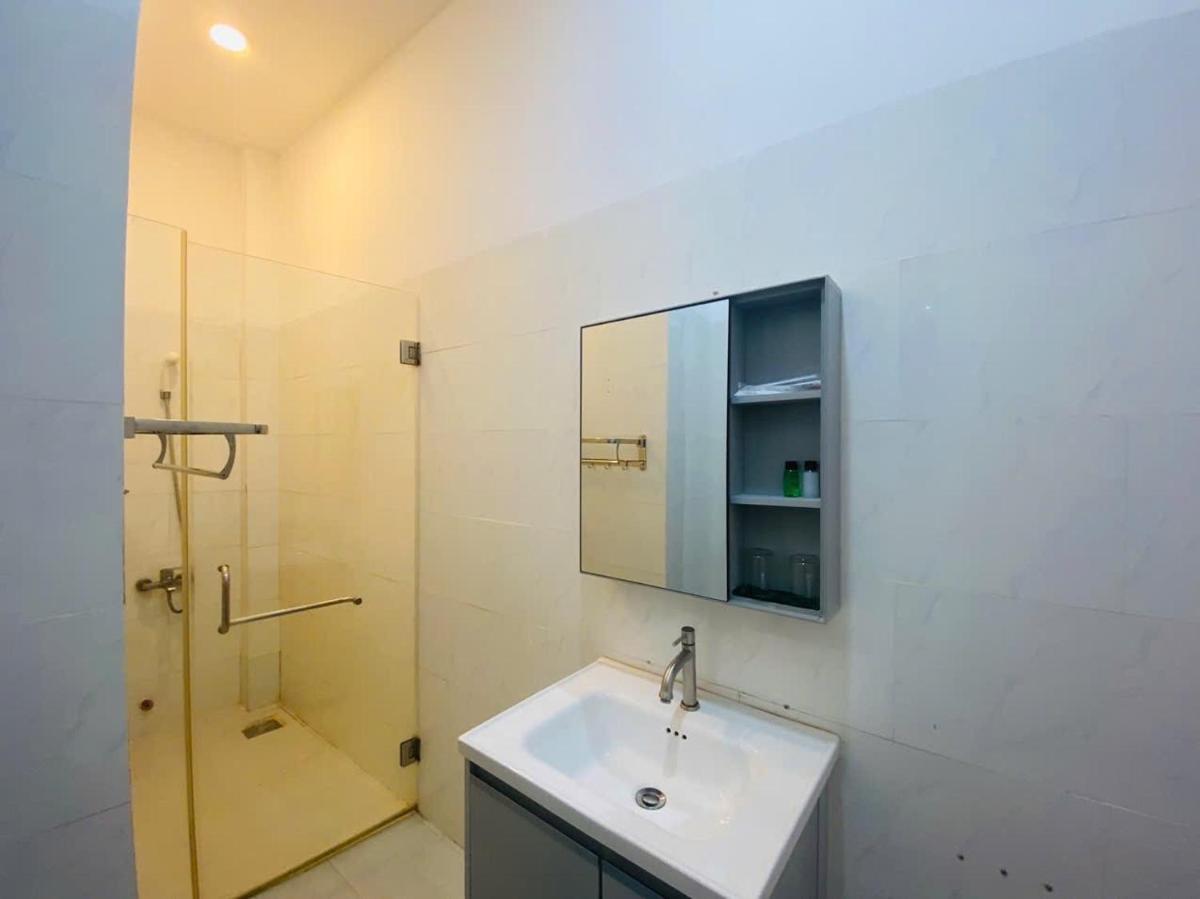 NGỌC HƯNG HOTEL - Hizvo