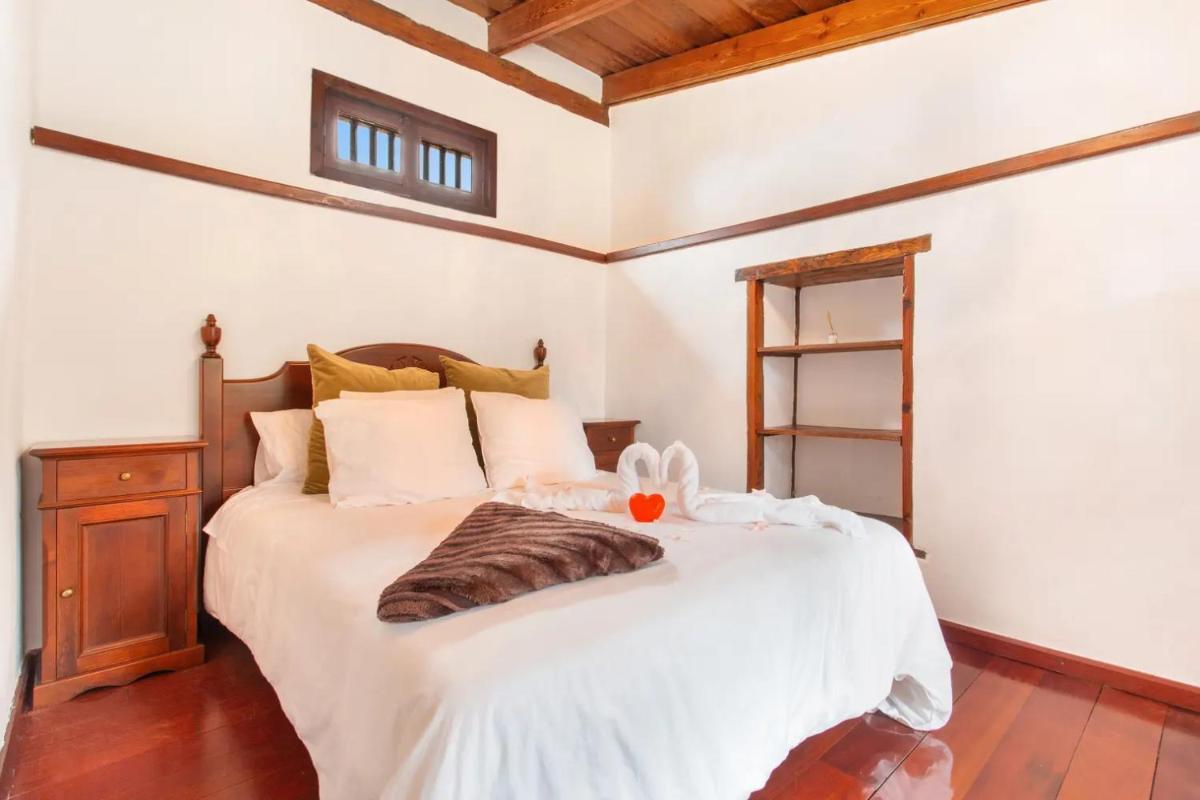 La Paredita Casa Taoro - Housity