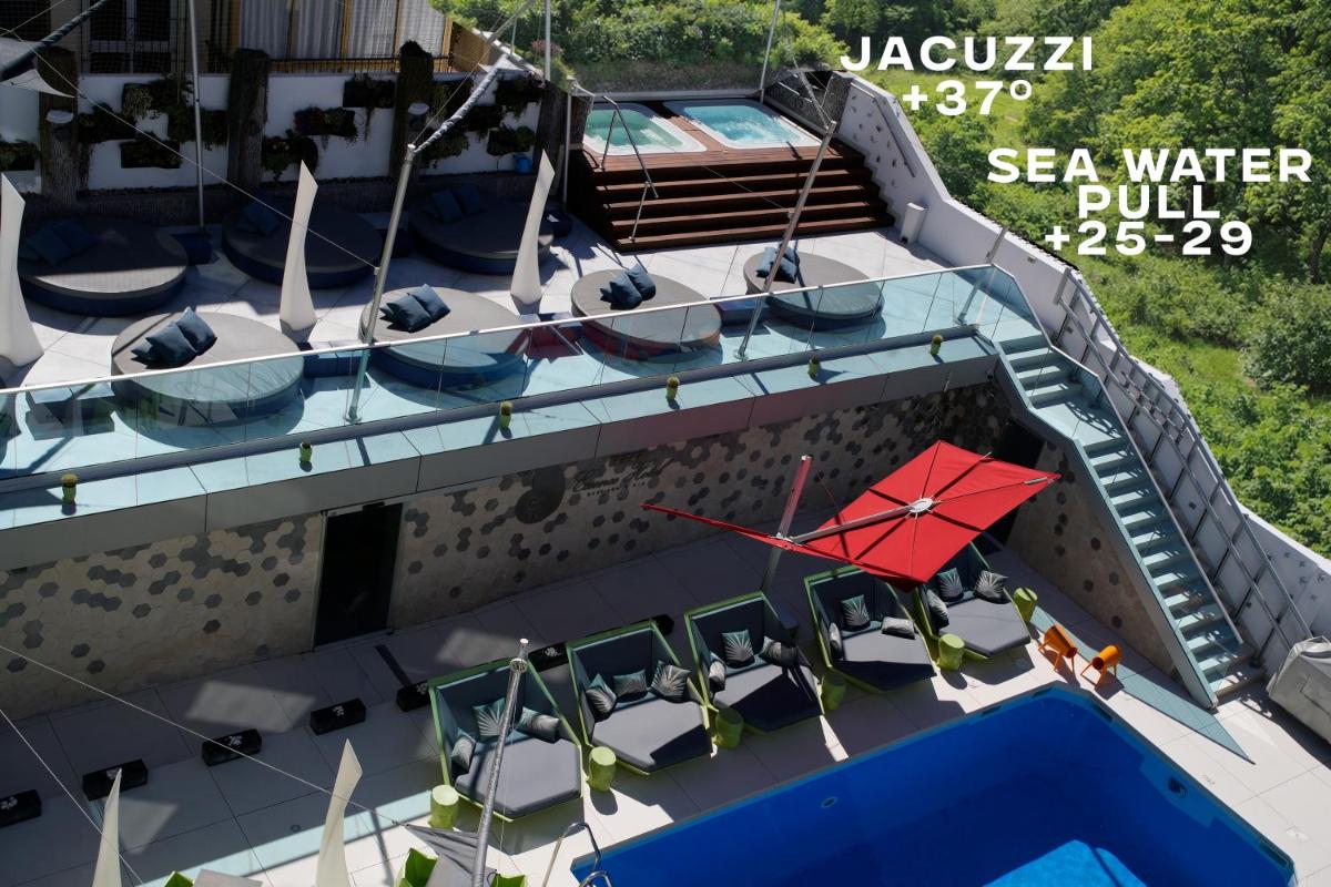 Essence Hotel Boutique by Don Paquito - Housity