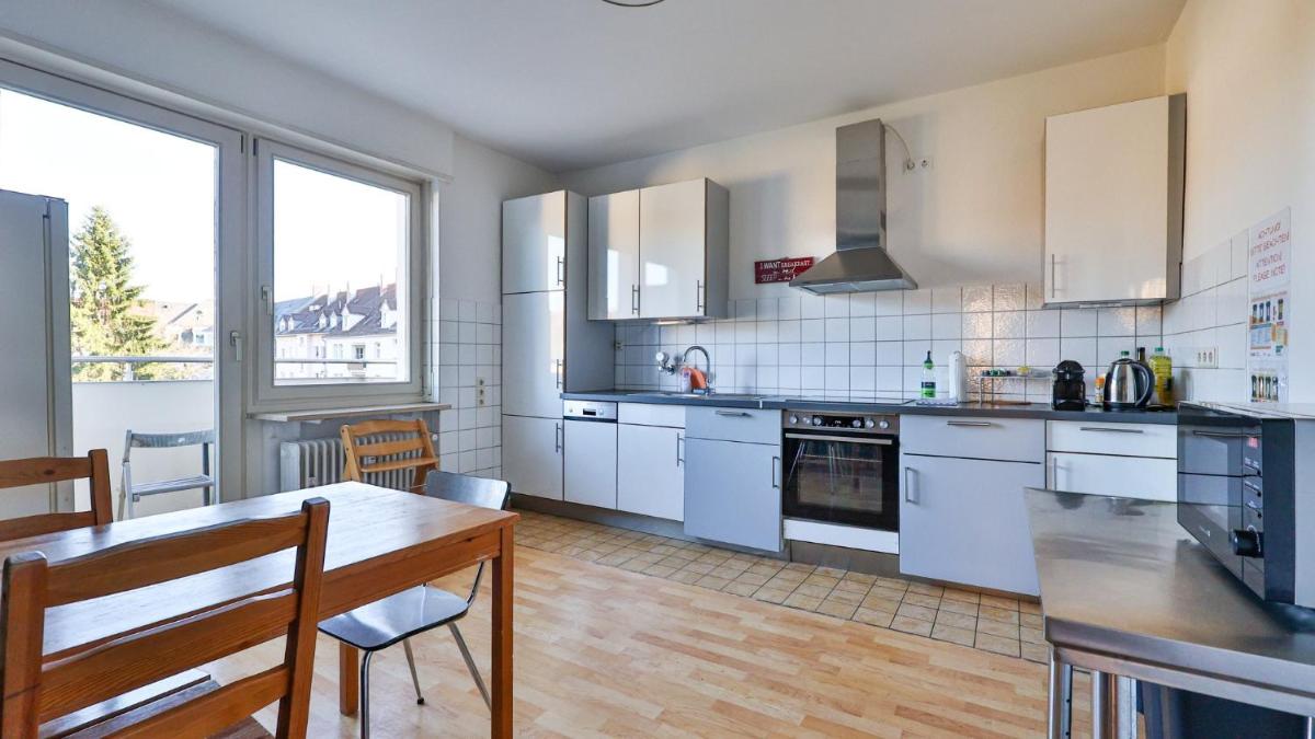 Central Station Apartment 3rd Floor - Hizvo