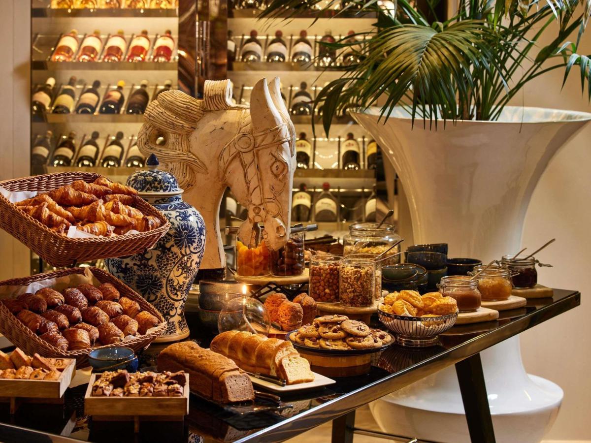 Nourriture dans l'hôtel ou à proximité
