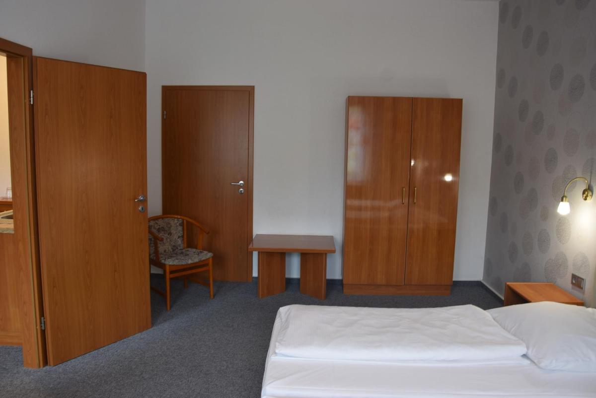 Hotel Liszt - Housity