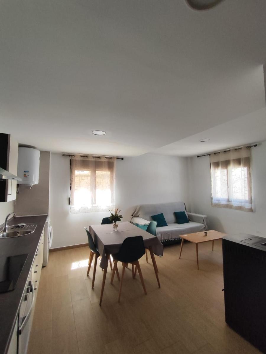 Apartamentos Rurales Fuente del Peral - Housity
