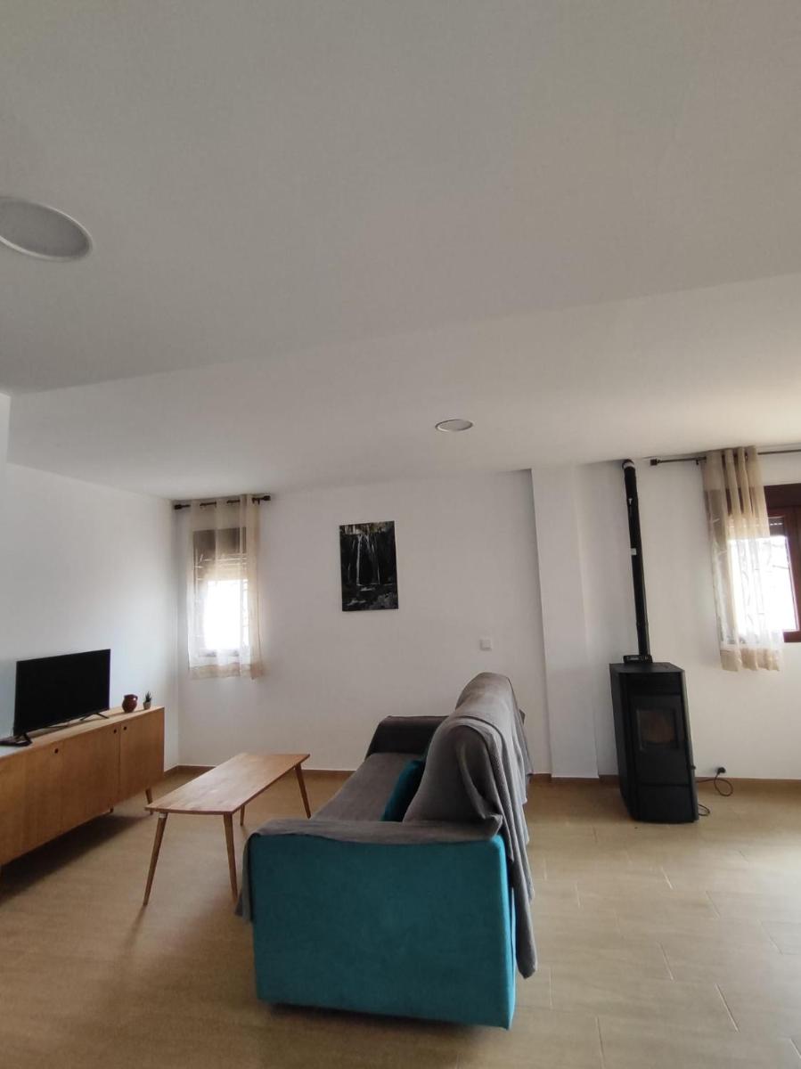 Apartamentos Rurales Fuente del Peral - Housity