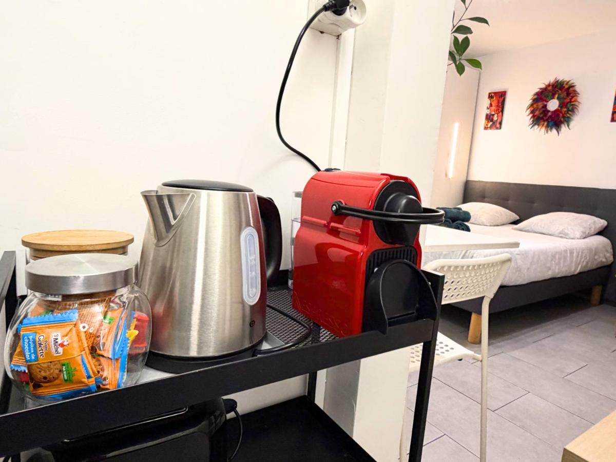 Suite Athéna - Melun gare RER - Studio avec Balcon et parking - Hizvo