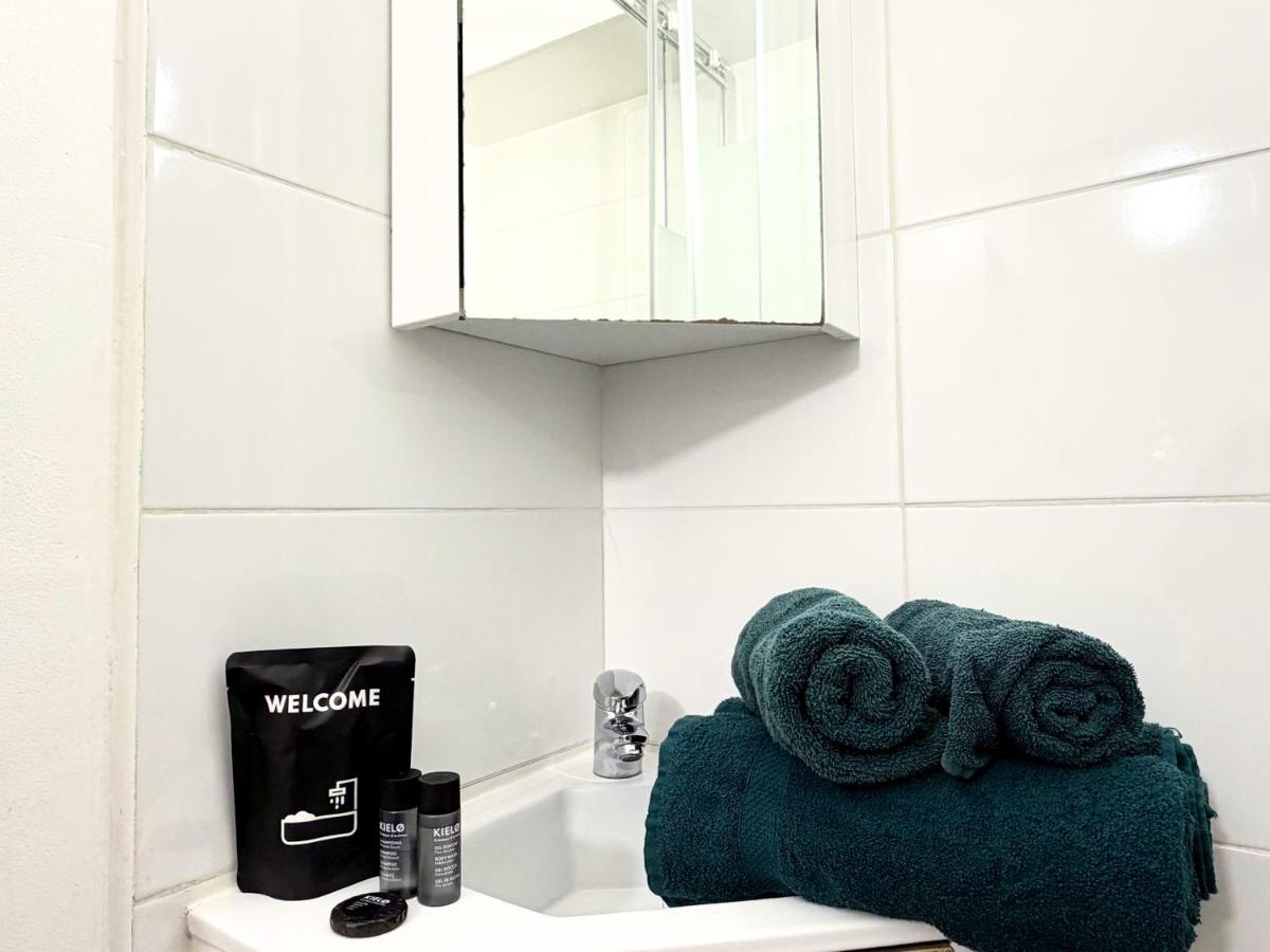 Suite Athéna - Melun gare RER - Studio avec Balcon et parking - Hizvo