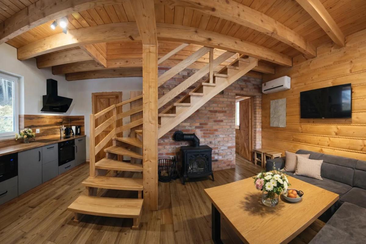 UROCZYSKO-POLAŃCZYK Prywatne Jacuzzi i Sauna w cenie !!! - Housity