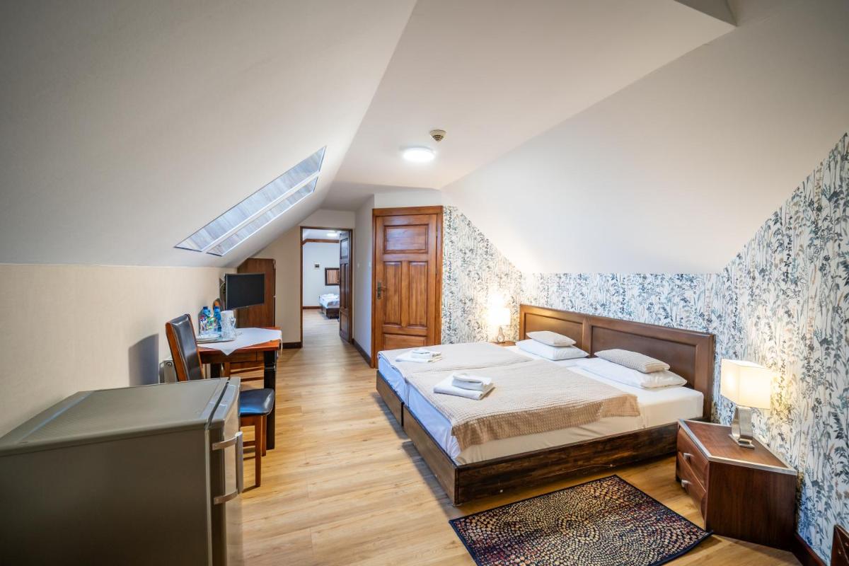 Gościniec Molo - Housity