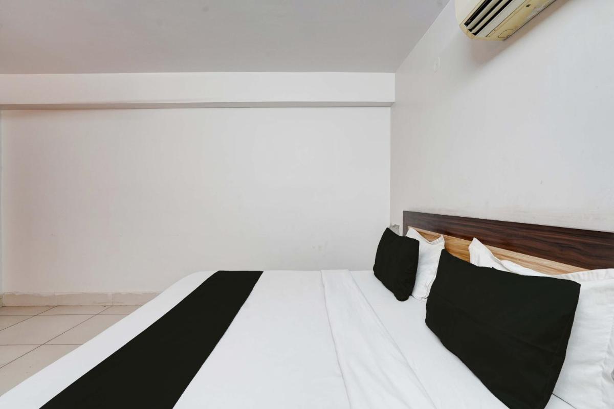 Hotel Shri Residency - Housity