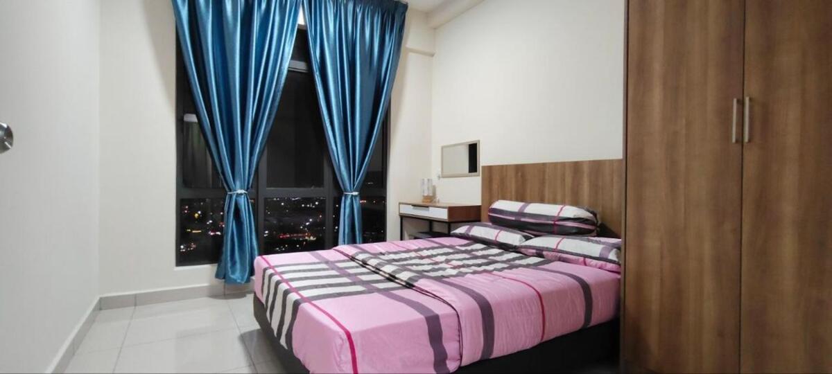 Homestay 2 ARC Austin Hills 5-6pax 3BR - Hizvo