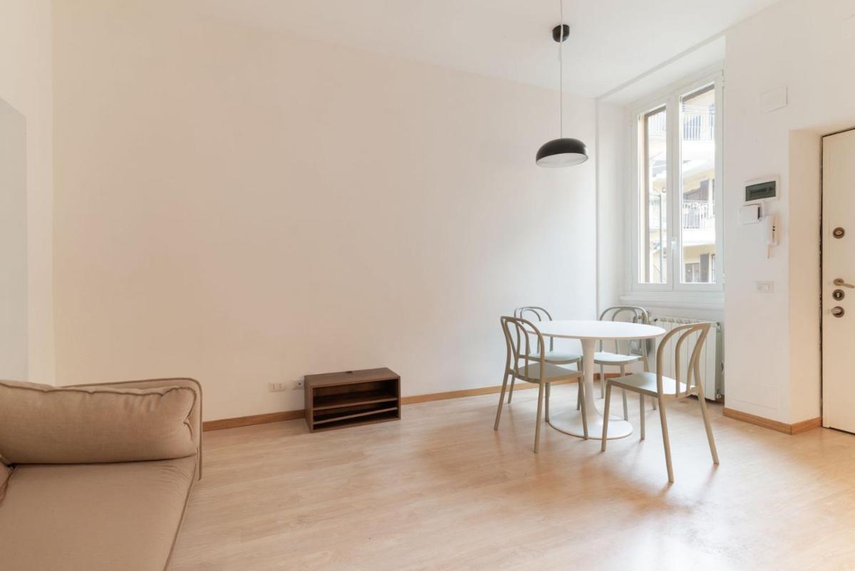 GuestHost - Porta Garibaldi White Flats - Housity