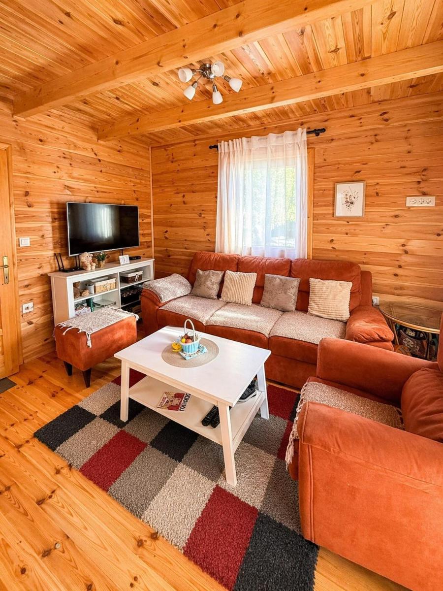 Guest house Mickovic - Housity