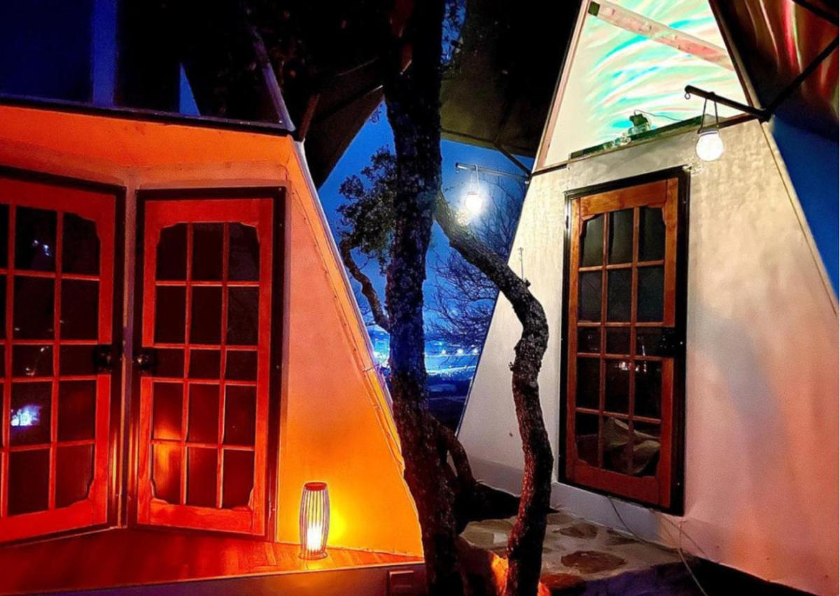The Retreat on the Hill - Housity