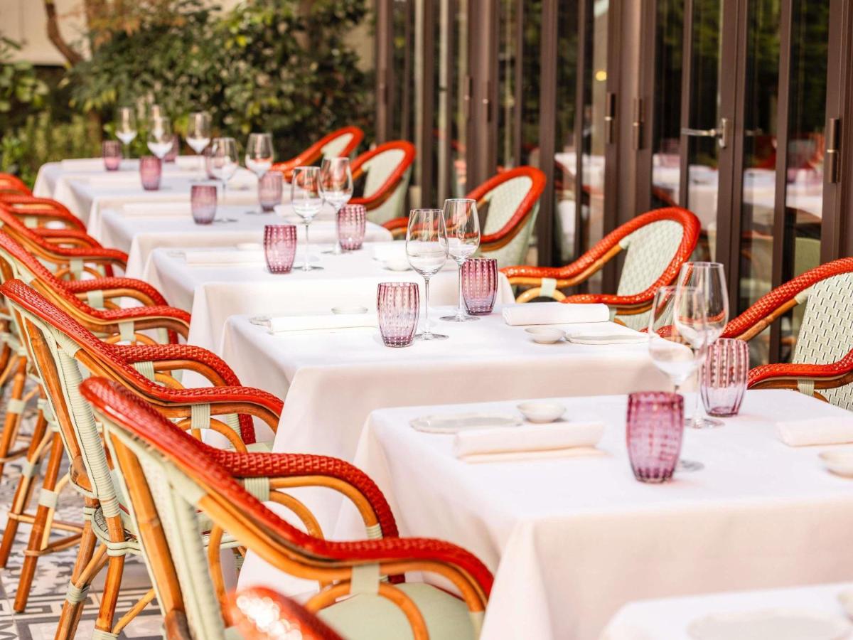 Restaurant ou autre lieu de restauration dans l'établissement Hôtel Le Royal Monceau Raffles Paris