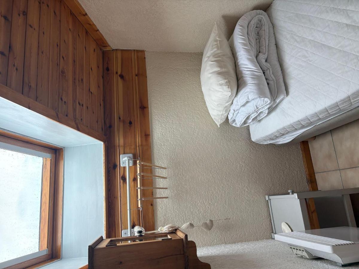 St Gervais, Home With A View Dble Bedroom Child Bed Pkg Central quiet venue - Housity