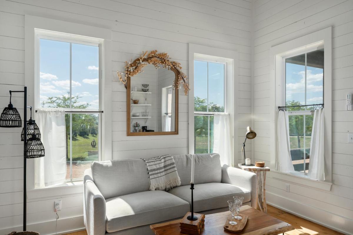 Cedar Break at Howard Ranch - Housity