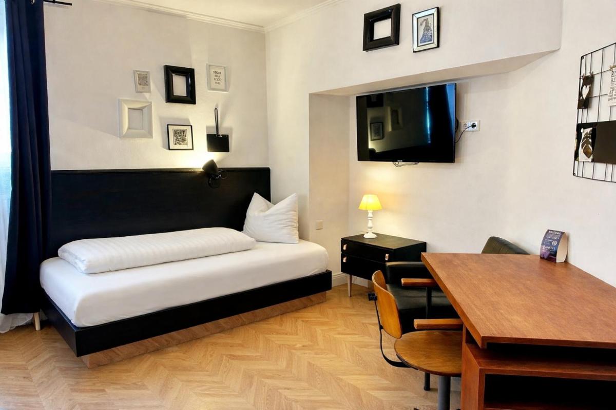 Hotel Mühldorf - Housity