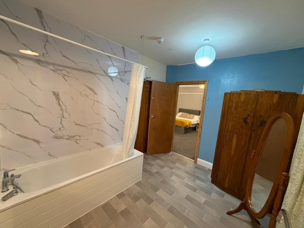 Driftwood Hotel Skegness by GNDJ - Housity